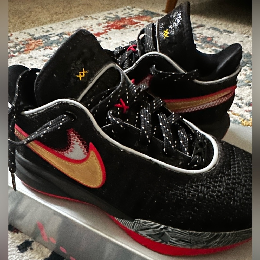 Boys LeBron XX (GS) Miami Heat - 3.5Y